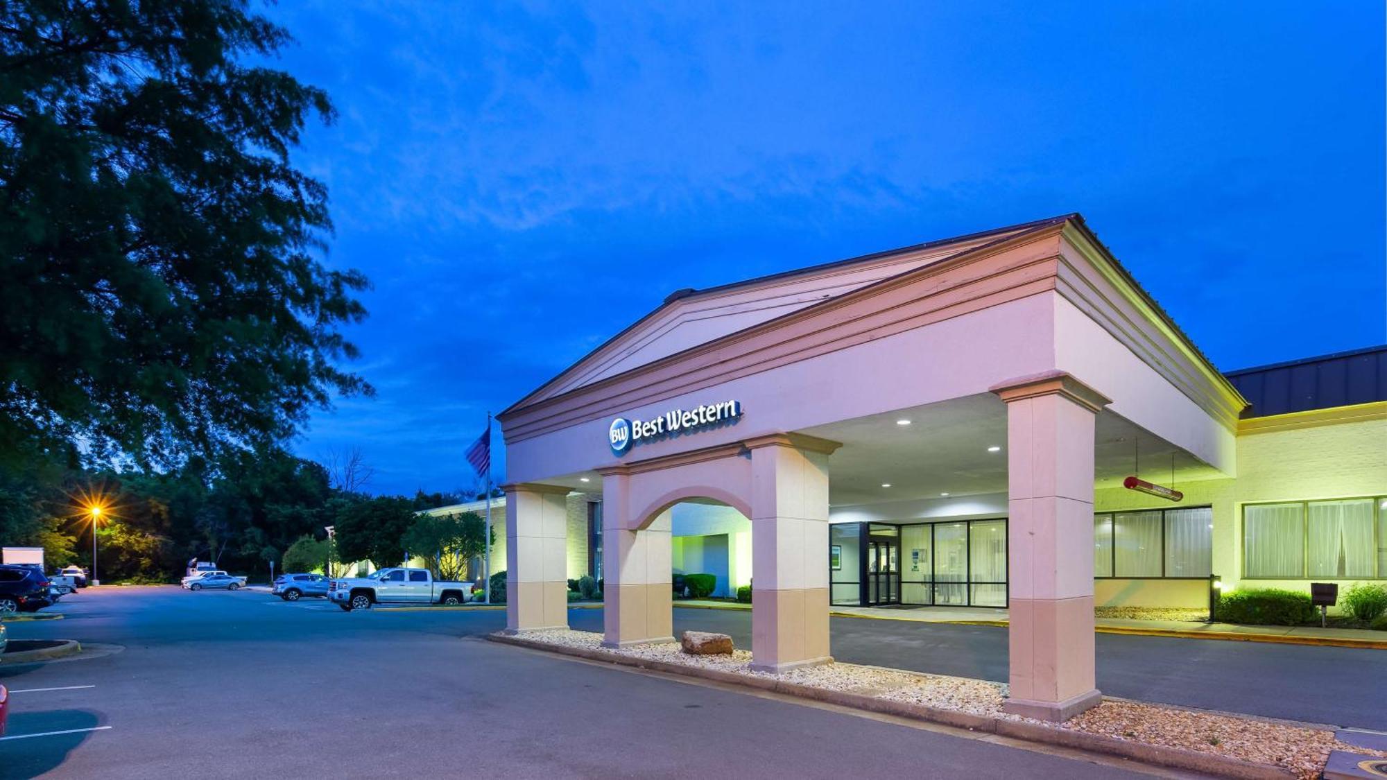 Best Western Leesburg Hotel Exterior photo