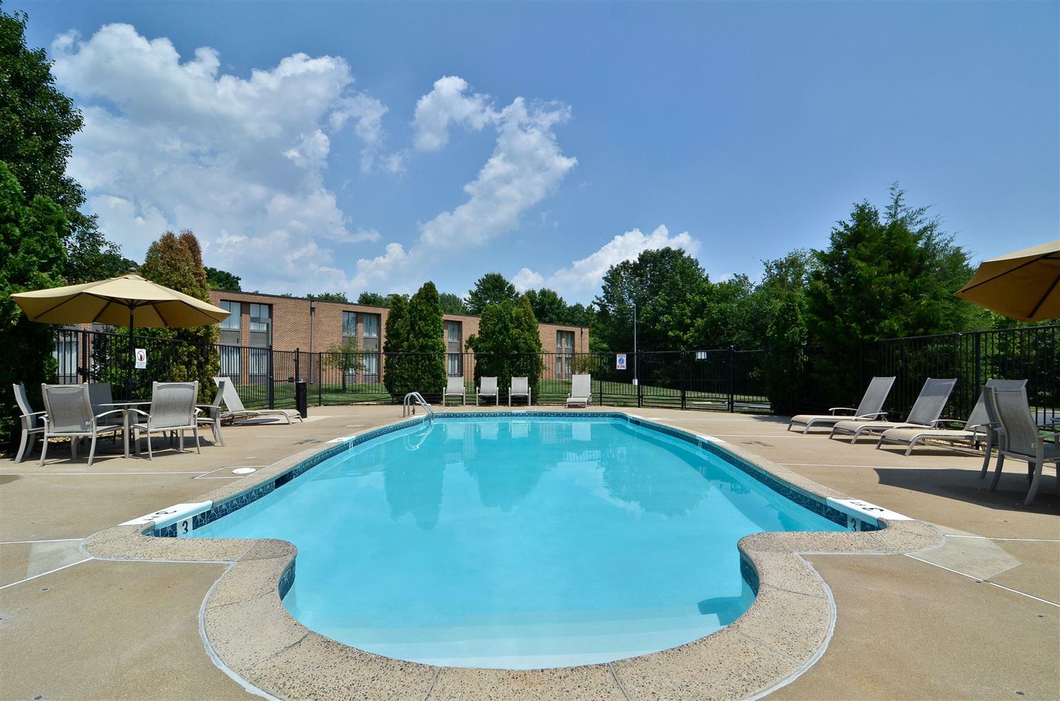 Best Western Leesburg Hotel Exterior photo